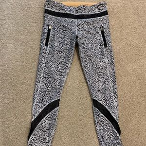 Lululemon workout pants